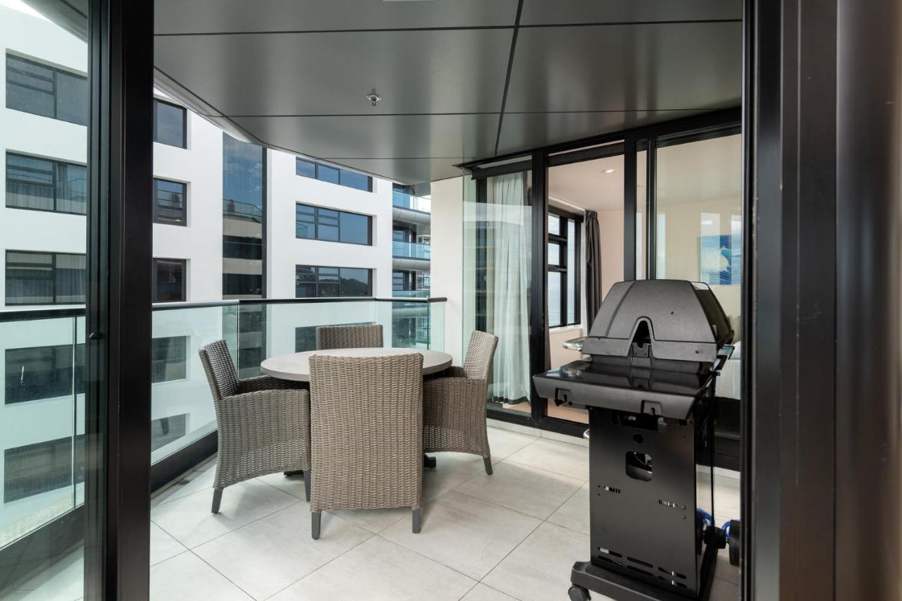 Apartament Superb Elevated Views Of Harbour With Heated Pool, Gym & Parking Mount Maunganui Zewnętrze zdjęcie