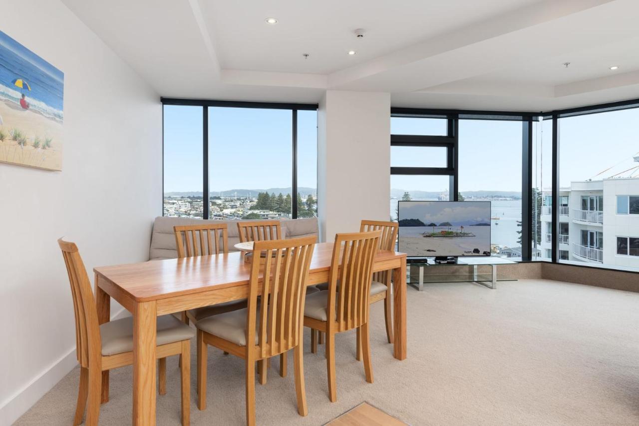 Apartament Superb Elevated Views Of Harbour With Heated Pool, Gym & Parking Mount Maunganui Zewnętrze zdjęcie