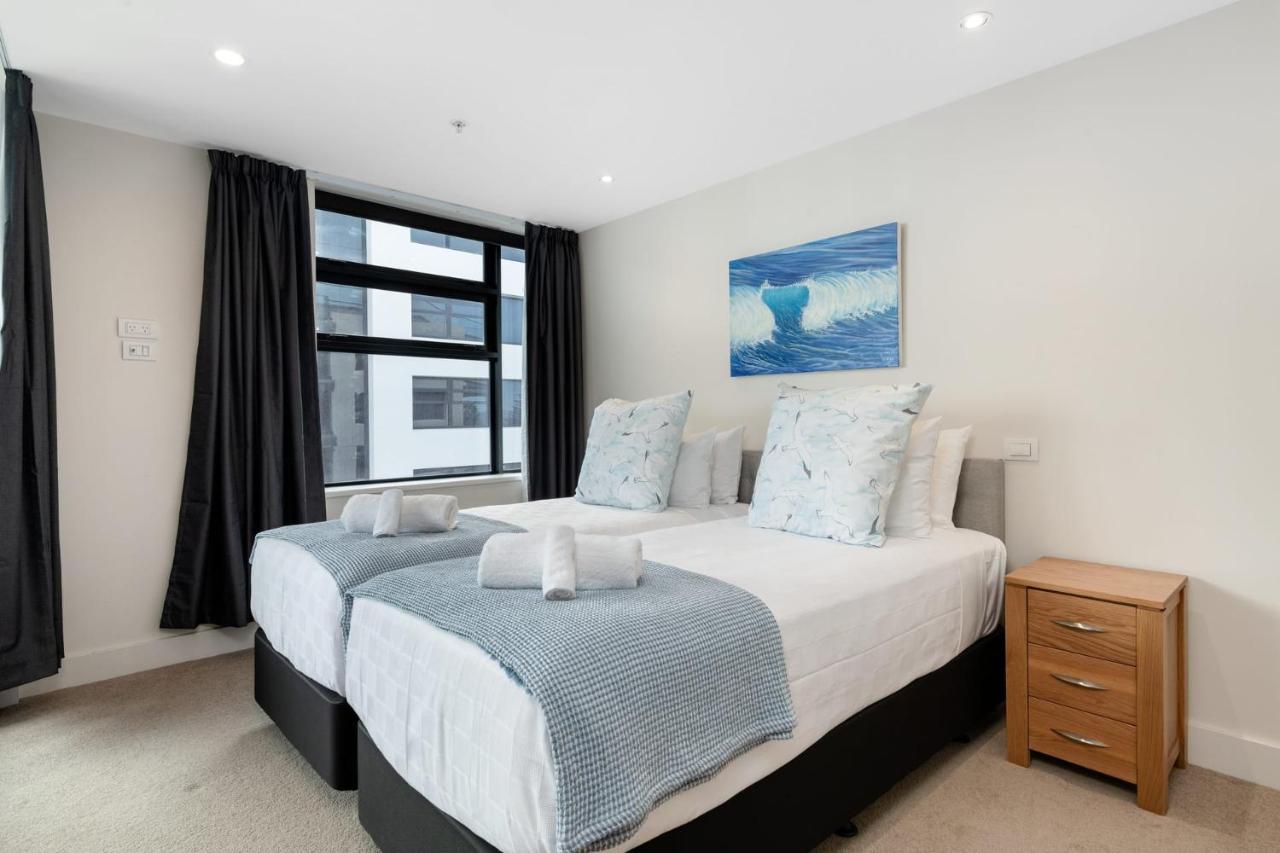 Apartament Superb Elevated Views Of Harbour With Heated Pool, Gym & Parking Mount Maunganui Zewnętrze zdjęcie